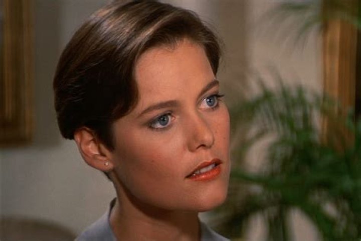 Carey Lowell: The Iconic Actress Beyond the Spotlight