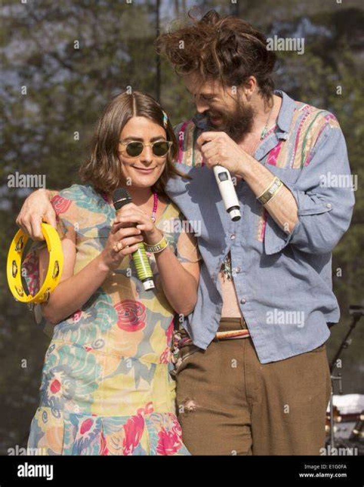 Exploring the Dynamic Duo: Jade Castrinos and Alex Ebert