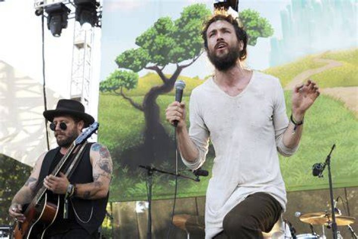 Exploring the Enchantment of Jade from Edward Sharpe and the Magnetic Zeros