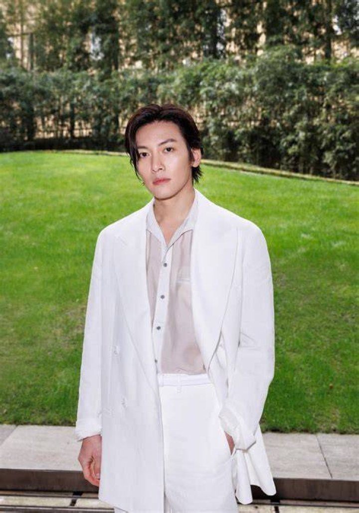 Exploring the Relationship Status of Ji Chang Wook and Nam Ji Hyun