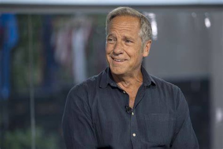 Is Mike Rowe Married? Unraveling the Mystery of the Dirty Jobs Host