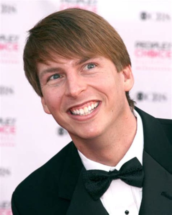 Jack McBrayer: The Hilarious Comedian and Actor Who Captivates Audiences Worldwide