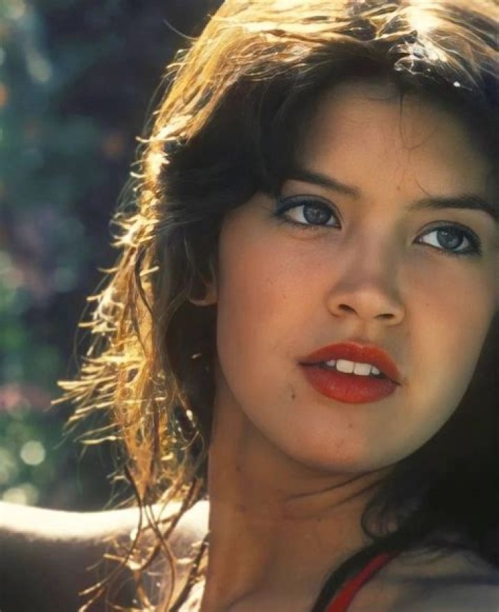 Phoebe Cates: A Journey Through Relationships and Love