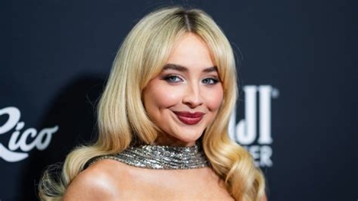 Sabrina Carpenter's Body: A Celebration of Confidence and Style