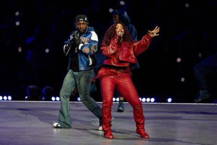 SZA Age: The Rise of a Musical Sensation