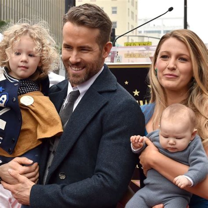 Unveiling Blake Lively's Measurements: The Secrets Behind Her Stunning Figure