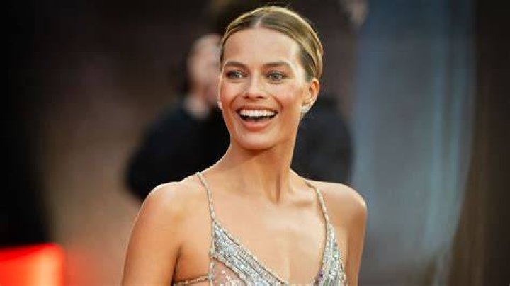 Unveiling the Buzz: Margot Robbie’s Controversial Sex Tape