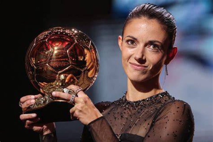 Unveiling the Enigma of Aitana Bonmatí's Relationship: Is She in Love?
