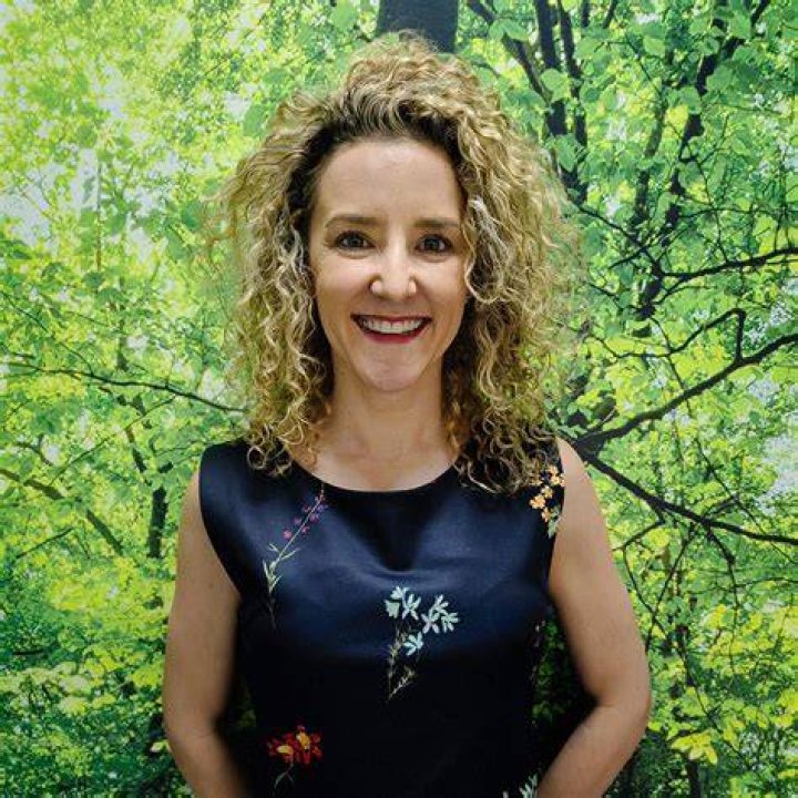 Unveiling the Life of Lynette Nusbacher: A Journey of Transformation