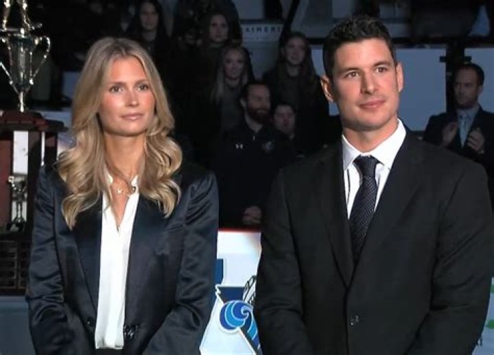 Unveiling the Life of Sidney Crosby's Wife: A Journey into Their Love Story